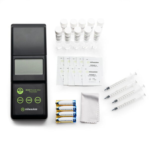 Milwaukee Instruments Mi490 Photometer comes complete with calibration sachets, syringes and batteries.
