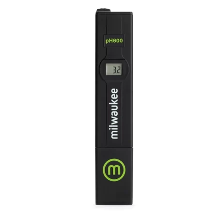 Milwaukee pH600AQ compact pH pen is an ideal pH meter for aquariums and aquaculture.