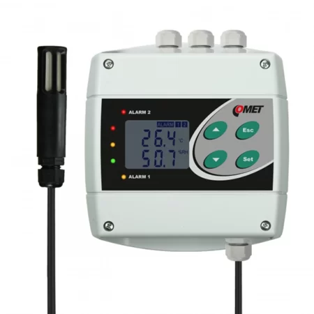 COMET H3021 temperature and humidity regulator with 1m probe and two relay outputs.